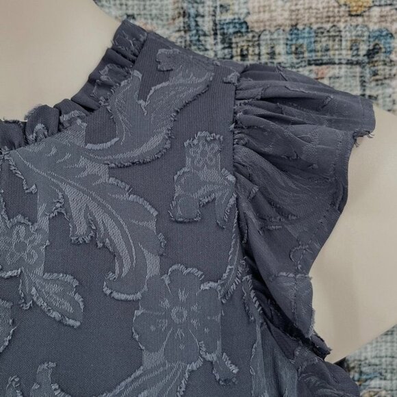 Loft Knee Length Dress Size 8 Petite Frey Flowy Ruffle neckline and Cap Sleeve - Picture 6 of 12